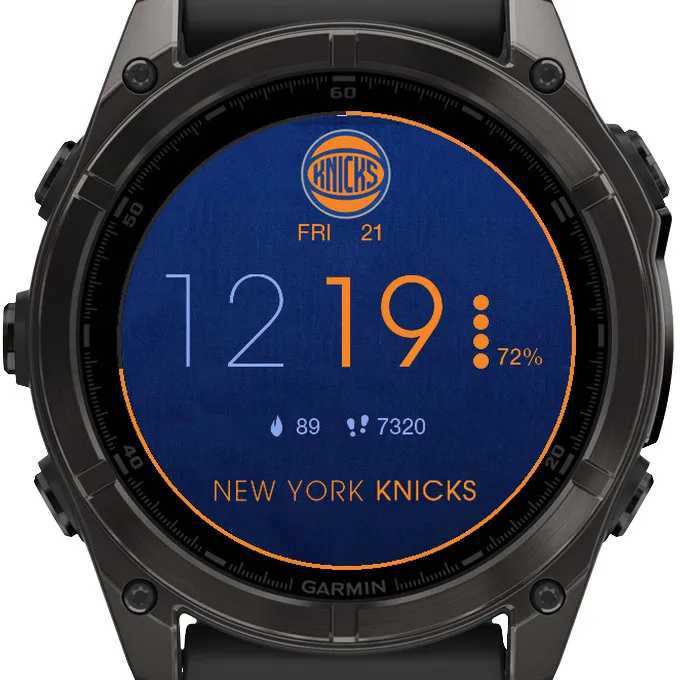NY Knicks New York NBA Basketball Digital Watch · Screenshot 2